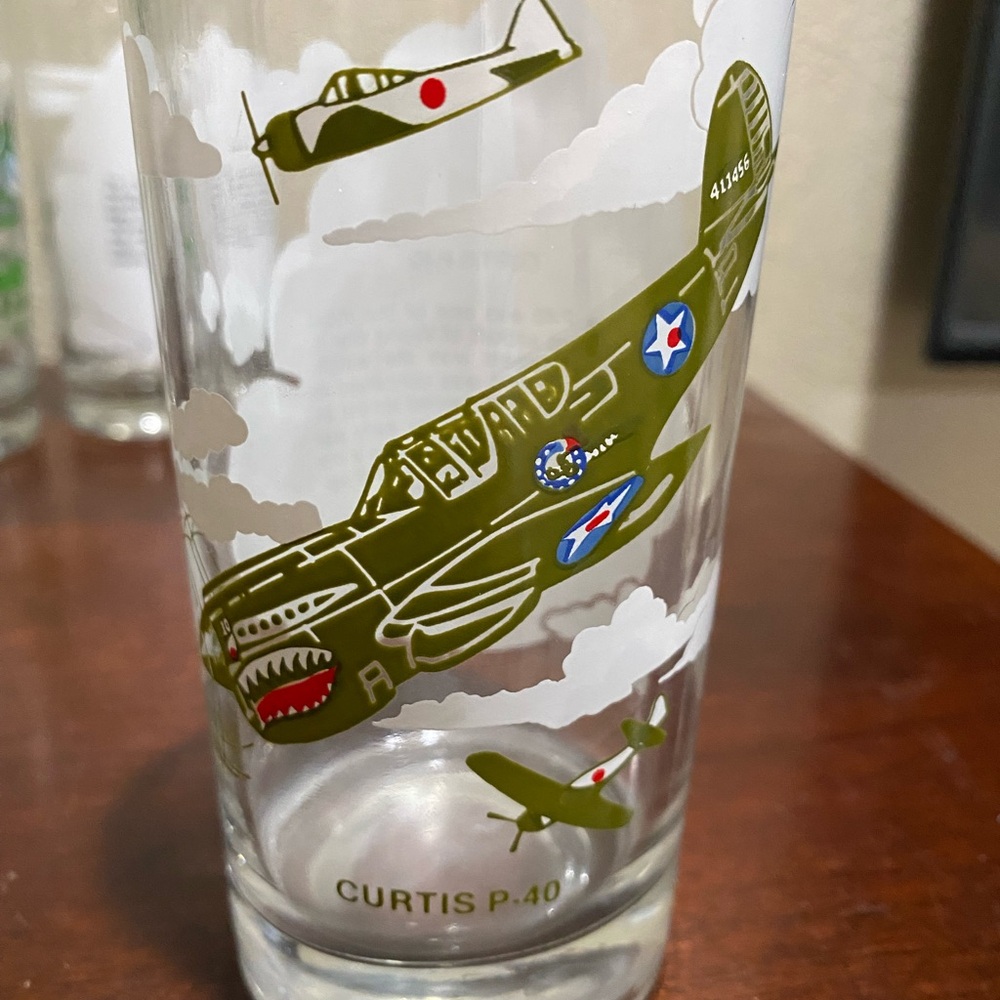 Collectable,Set of 6, Aviation Drinking Glasses, with Designs of Fighter Planes - Picture 8 of 14